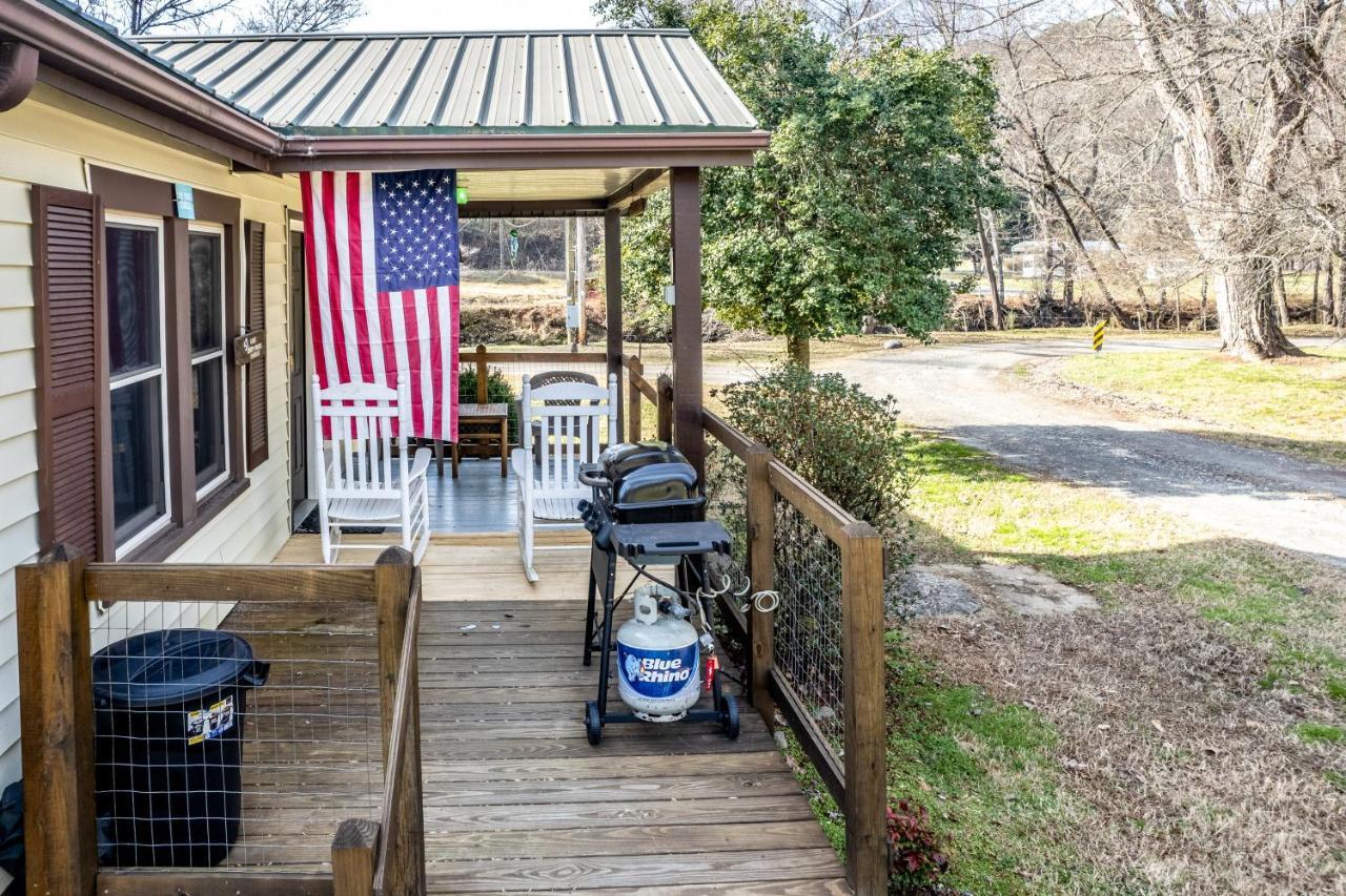 Villa Deep Creek Shambala Bryson City Exterior foto